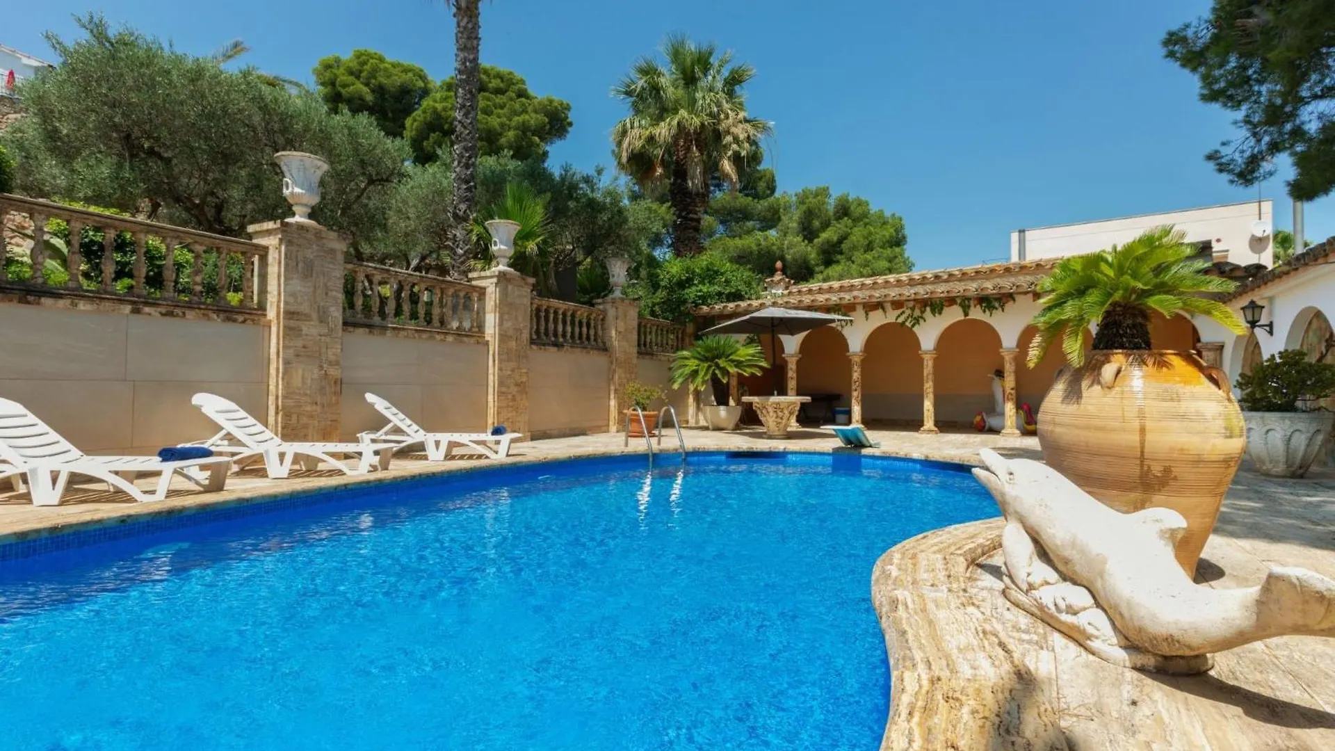 Villa Les Oliveres By Interhome Llanca